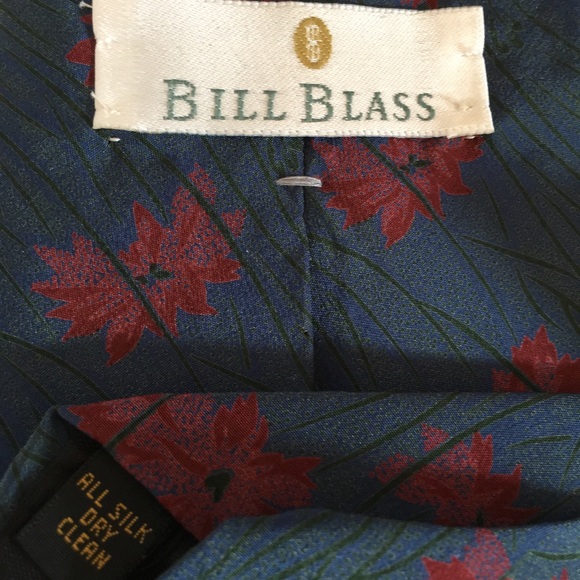 BILL BLASS 💯 silk - Picture 2 of 5
